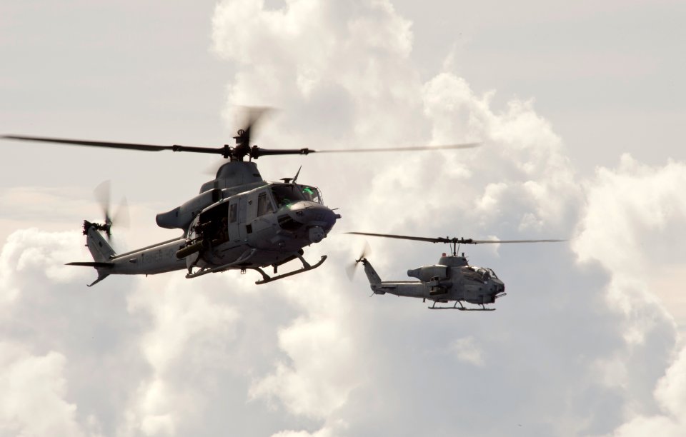 Flight operations aboard USS Bonhomme Richard 120913-N-KB563-120