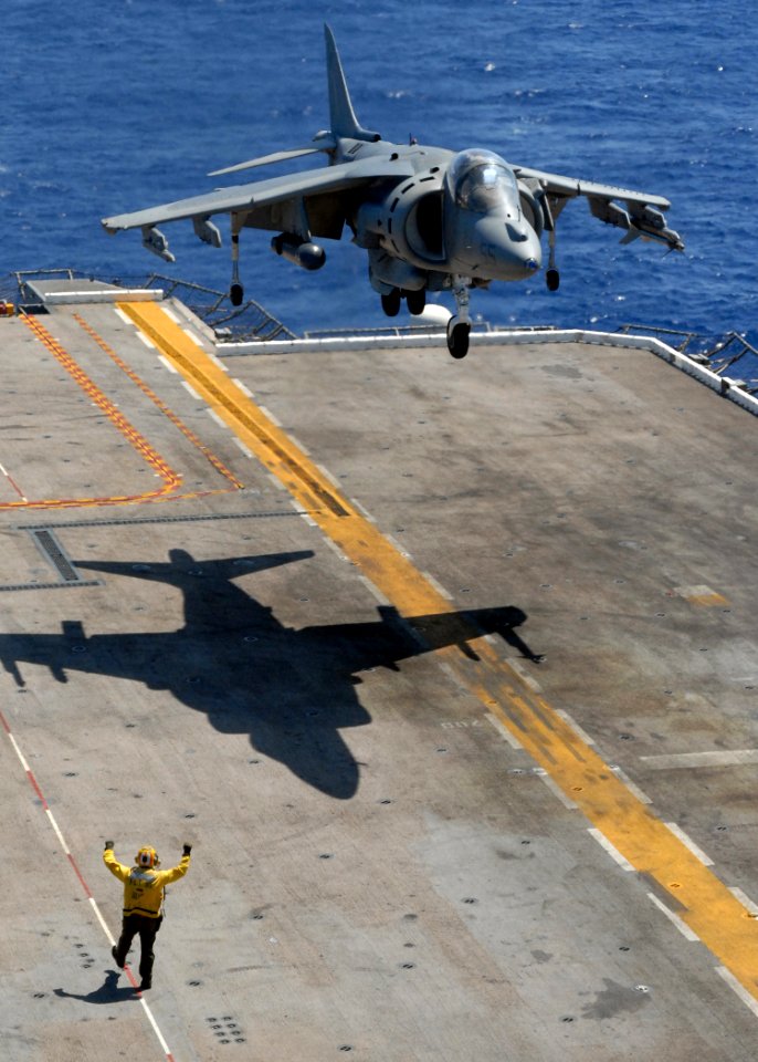 Flight operations aboard USS Peleliu DVIDS89491