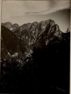 Flitscherbecken vom kleinen SVINJAK. Aufgenommen am 22. Juli 1916. (BildID 15478325)
