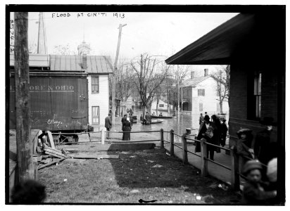 Flood at Cincinnati - 1913 LCCN2014691610