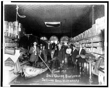 Flood 1912. Still doing business. Sullivan Bros., Hickman, Ky. - photo by Pullen. LCCN94505382