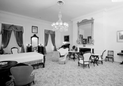Floor2-lincoln-bedroom2-1992
