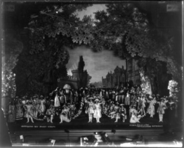 Flower Dance, Constantinople LCCN2004681919