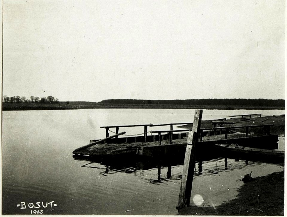 Floß an der Bosut. (BildID 15586605)
