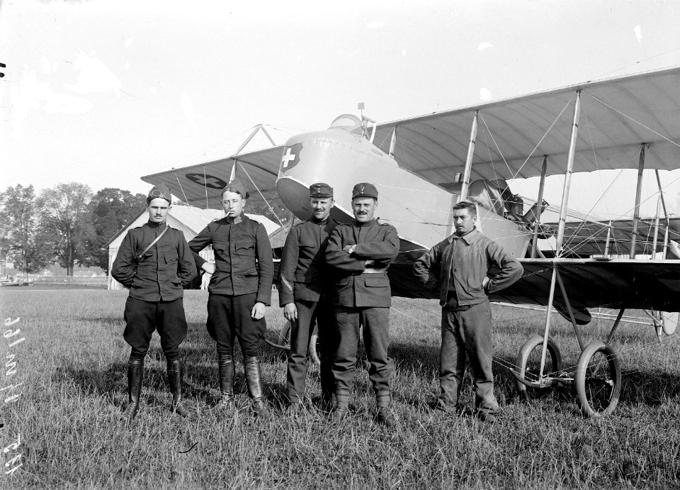 Flugplatz Beundenfeld - CH-BAR - 3237314