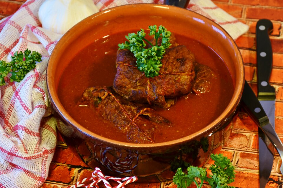 Meat braising cook