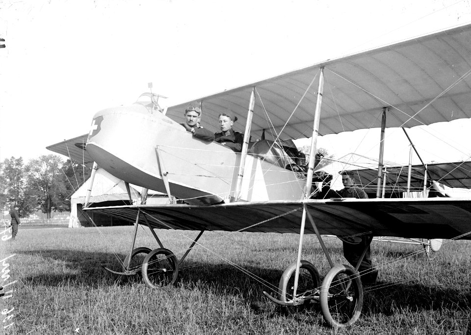 Flugplatz Beundenfeld - CH-BAR - 3237315