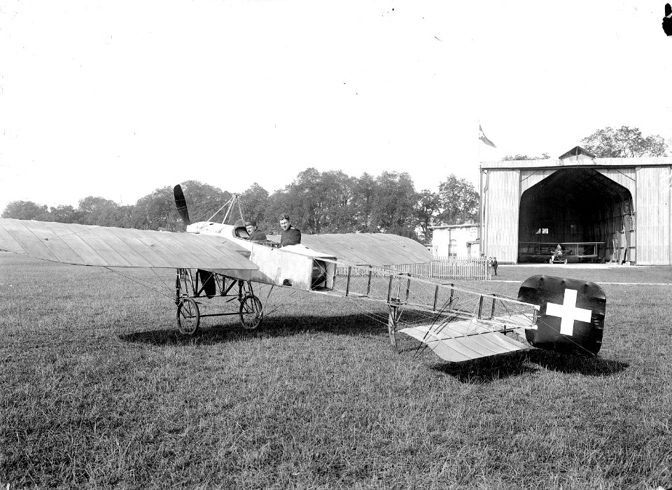 Flugplatz Beundenfeld - CH-BAR - 3237319