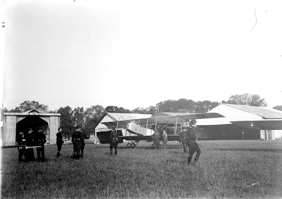 Flugplatz Beundenfeld - CH-BAR - 3237312
