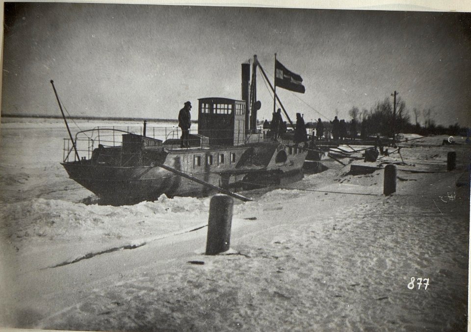 Flussverkehr in Galizien, wahrscheinlich nahe Kowel (BildID 15682448)