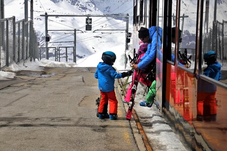 Railway child travel photo