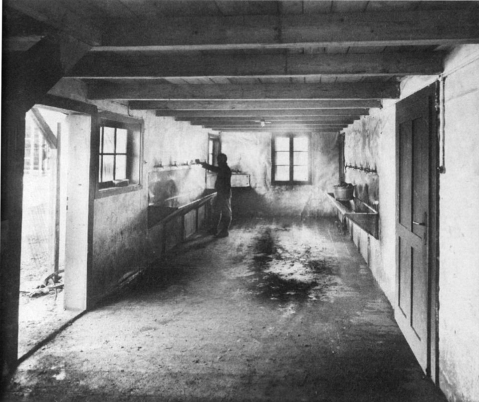 Flüchtlingslager Wagna - Waschraum in der Sanitätsbaracke - k.k. Innenministerium - 1914