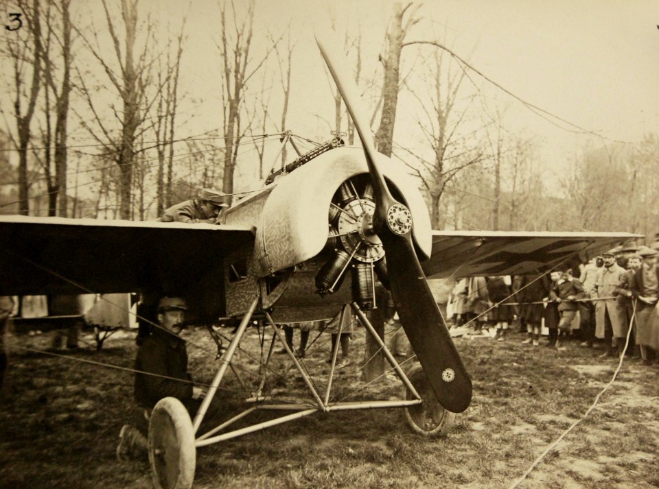 Fokker E.111 (M.14V) monoplane downed behind Allied lines in France in WWI (29419242013)