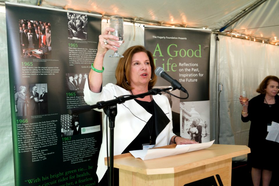 Fogarty-nih-50th-reception-welcome-maria-freire (28771990138)