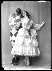 Fokine and Fokina in Karneval at Kungliga Operan 1914 - SMV - NF070