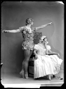 Fokine and Fokina in Rosendrömmen at Kungliga Operan 1914 - SMV - NF031