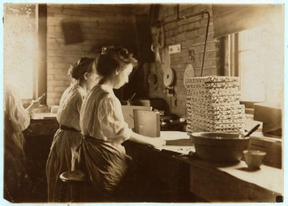 Folding Paper Box Company, South Bend, Ind. About 6 young boys and girls here, but could not get photographs. LOC cph.3b15912