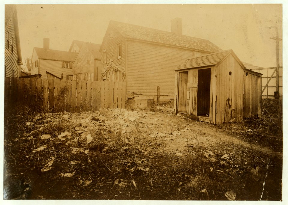 For Child Welfare Exhibit 1912-13.) Housing conditions, Elm St., Pawtucket, R.I LOC nclc.02709