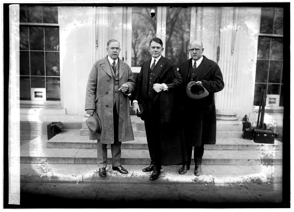 Forbes, Alvin Owsley, J. Sparks, 11-29-22 LCCN2016846975