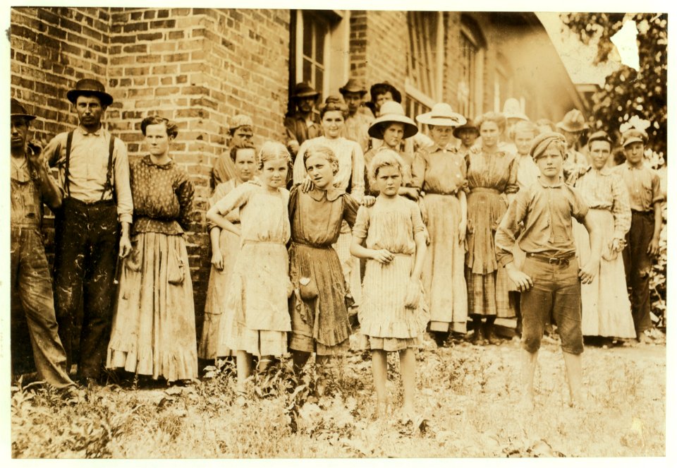 Force working in West Point (Miss.) Cotton Mills. (See Succeeding photos and labels.) LOC nclc.02122