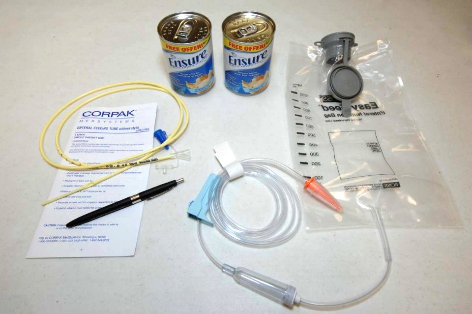 Force-feeding kit photo