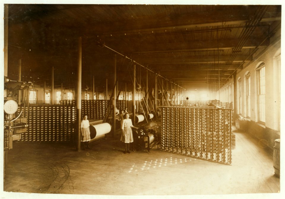 For Child Welfare Exhibit 1912-13.) View of warping room, Lonsdale, R.I. Mills LOC nclc.02701