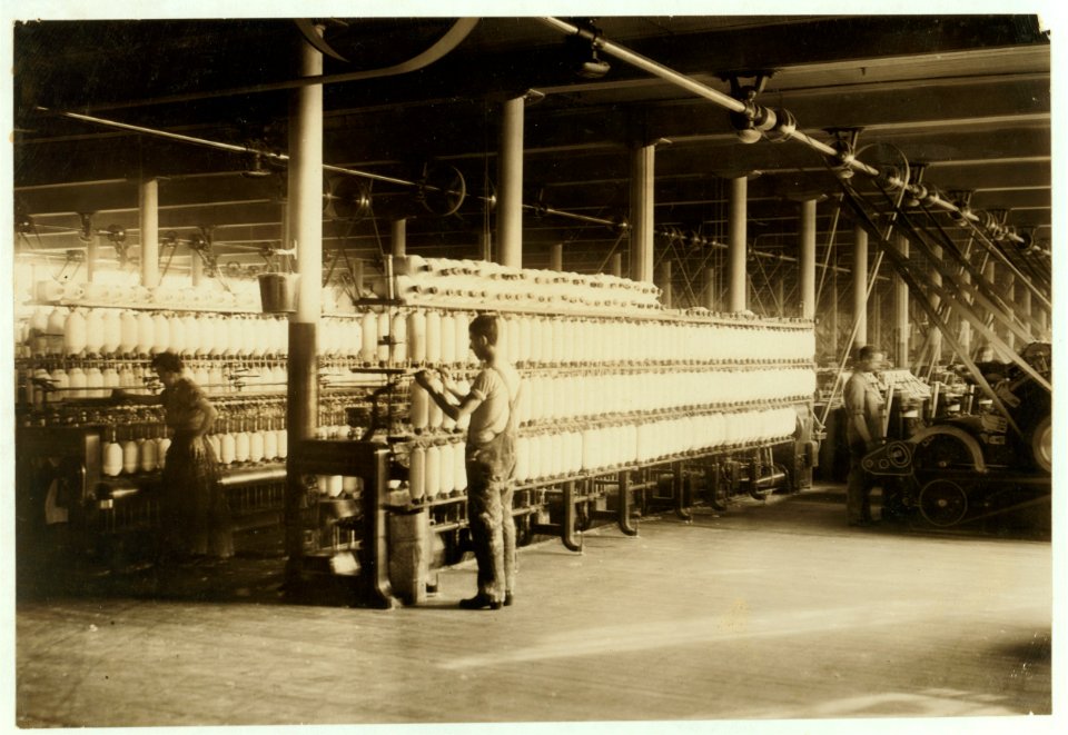 For Child Welfare Exhibit, 1912-13.) View in Lonsdale R.I. Mills LOC nclc.02703