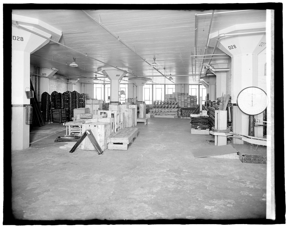 Ford Motor Co. interior LCCN2016825842