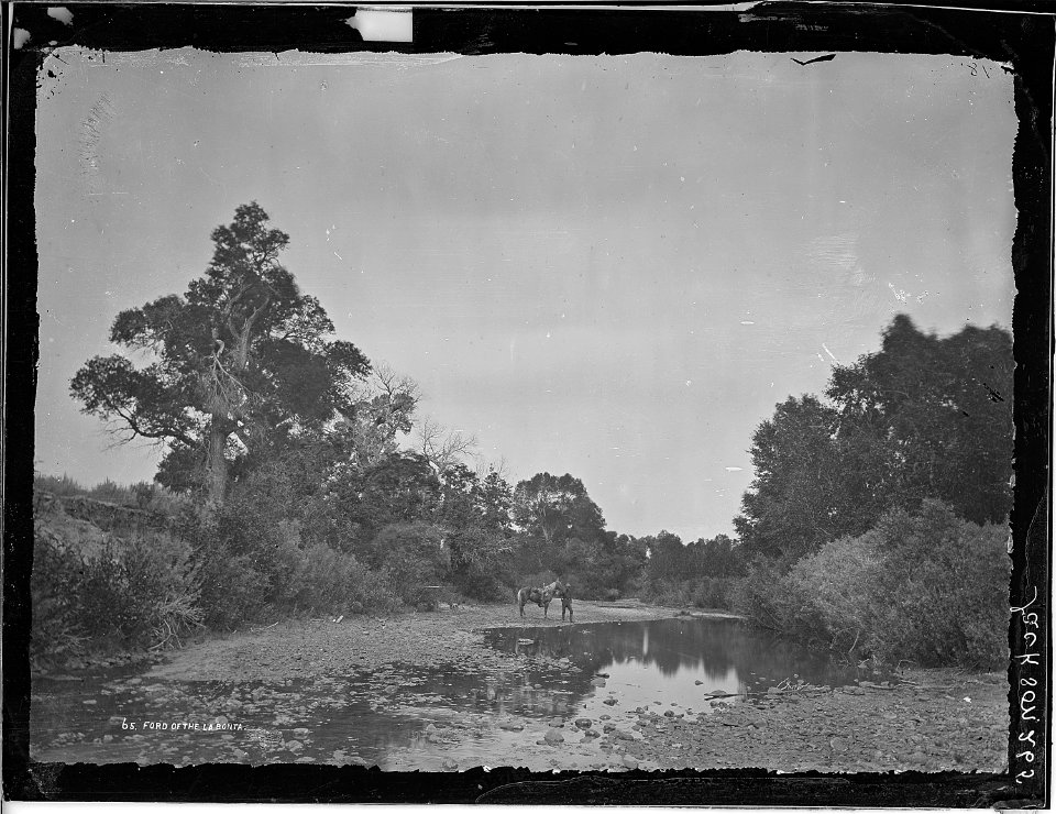 Ford of La Bonte Creek, S.R. Gifford in center. Converse County, Wyoming. - NARA - 516874