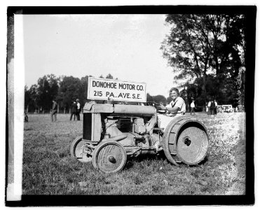 Ford tractor demonstration LOC npcc.05093