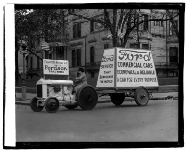 Fordson tractor LOC npcc.07235 photo