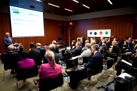 Foreign Agriculture Service Bioeconomy conference Peter Bleser, Parliamentary State Secretary Federal Ministry of Food and Agriculture (21646935235)