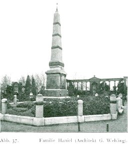 Grabmal für Familie Haniel auf dem Düsseldorfer Nordwestfriedhof, geschaffen von Architekt G. Wehling
