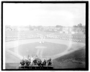 Grade school drill, Bull Park, 1915 LCCN2016852752