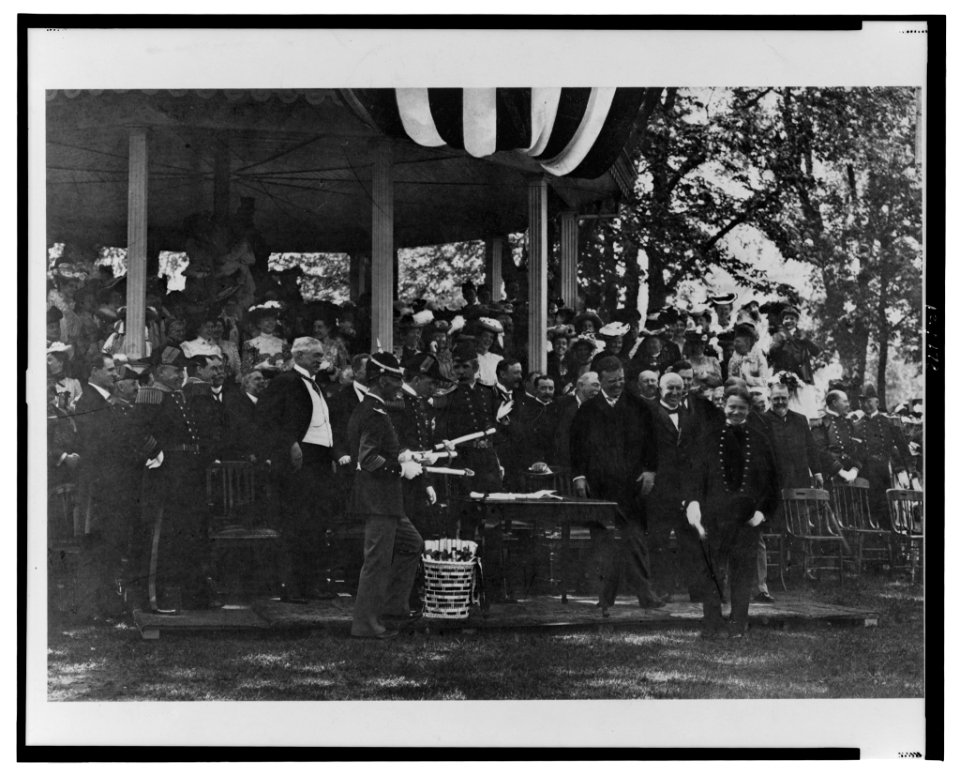 Graduation Day at Annapolis - Cadet receiving his diploma from President Theodore Roosevelt LCCN2001695578