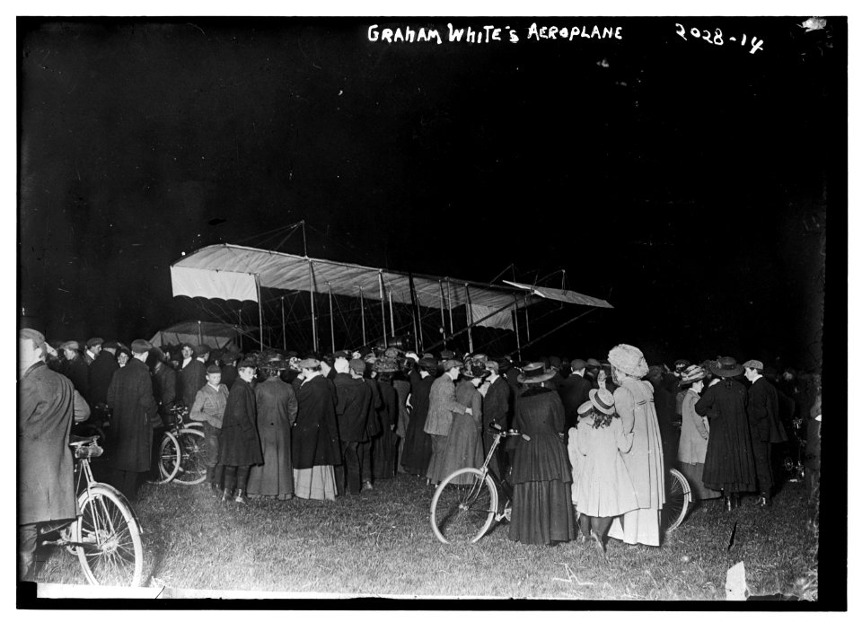 Graham White's (i.e., Claude Grahame-White's) aeroplane LCCN2014688156