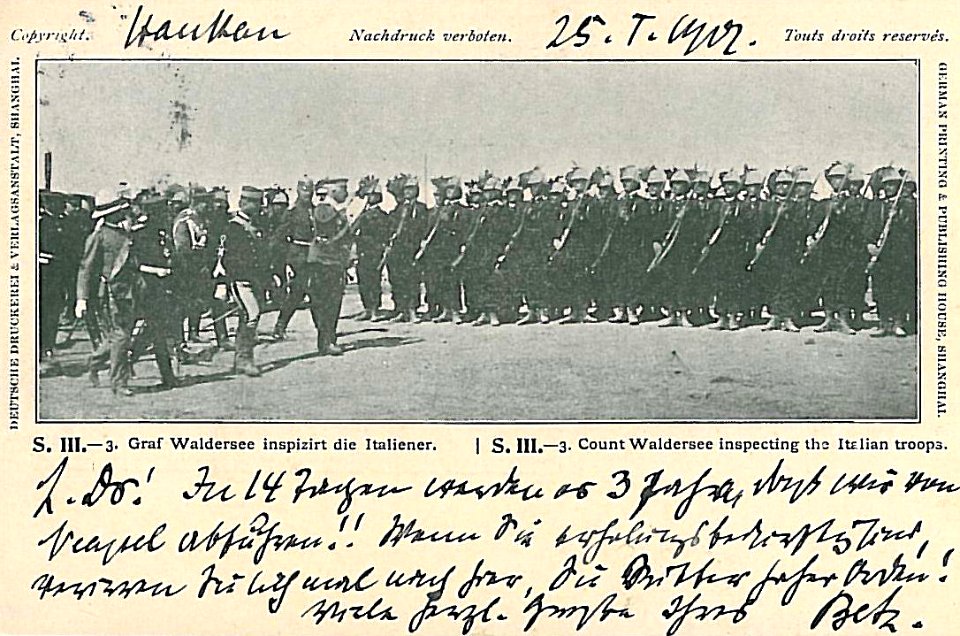 Graf Waldersee inspiziert die Italiener 1901
