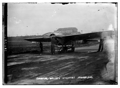 Grahame White's Nieuport monoplane LCCN2014689550