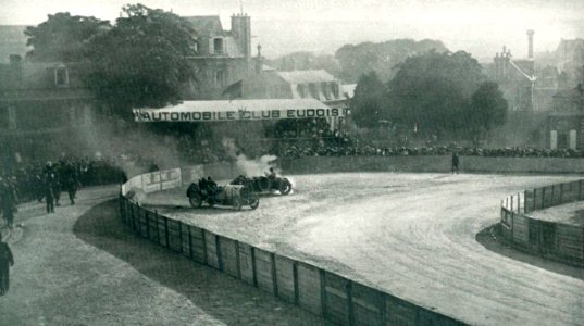 Grand Prix de l'ACF 1908, Victor Hémery place Mathomesnil