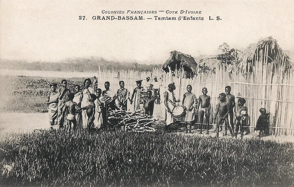 Grand-Bassam-Tamtam d'enfants (2)