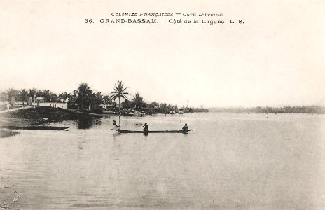 Grand-Bassam-Côté de la lagune (Côte d'Ivoire)