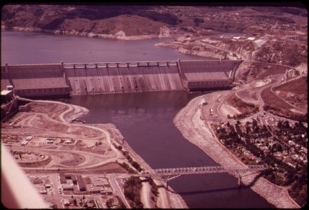 Grand-coulee-dam-061973 4272309744 o