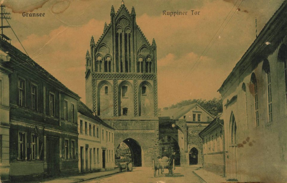 Gransee, Brandenburg - Ruppiner Tor (2) (Zeno Ansichtskarten)