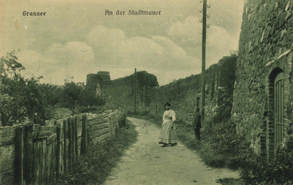 Gransee, Brandenburg - Stadtmauer (Zeno Ansichtskarten)