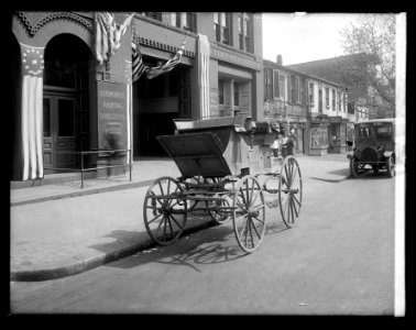 Grant carriage, (4-27-22) LCCN2016852479