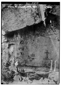 Grave of Chief Pesanko near Spokane, Wn. LCCN2014689677