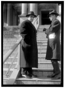GRAYSON, CARY T., DR., U.S.N. LEFT, WITH PRESS CORR. LCCN2016866983