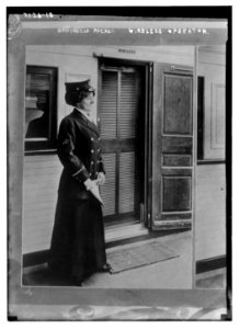 Graynella Packer wireless operator LCCN2014688894