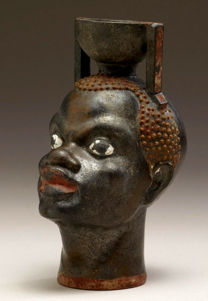 Greek - Aryballos in the Form of Head of an African - Walters 482017 - Three Quarter Left