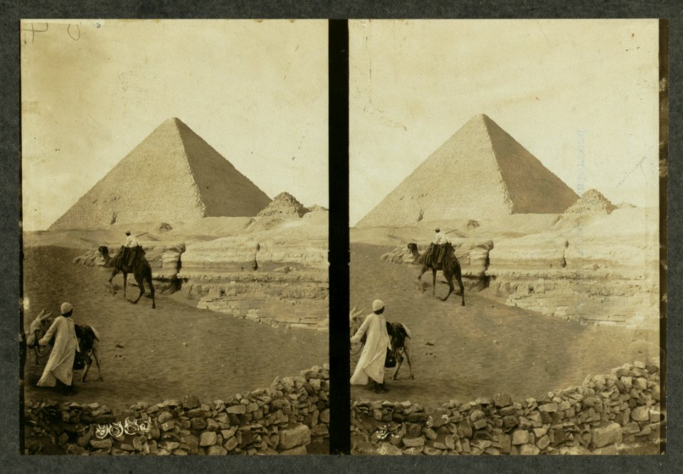 Great Pyramid, Egypt LCCN2004672938